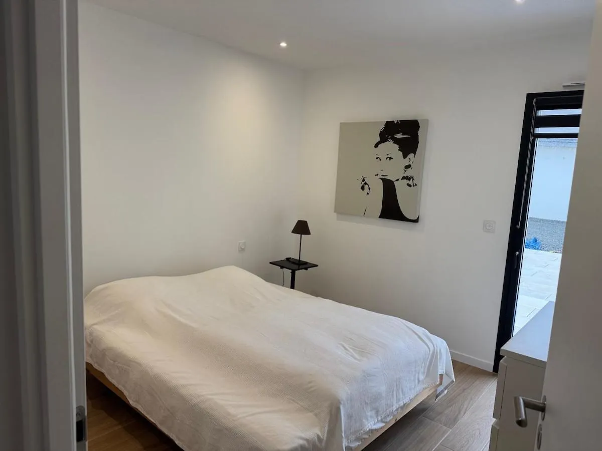 Holiday home Maison Tregastel, Proche Plage Coz Pors