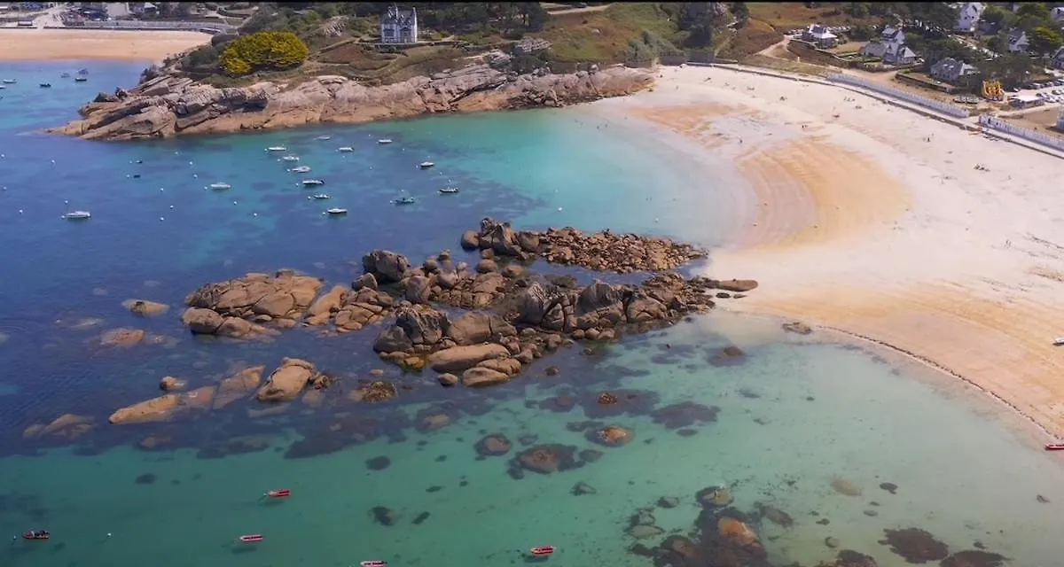 Maison Tregastel, Proche Plage Coz Pors